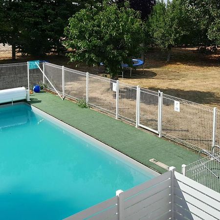 Bed and Breakfast Chez Magali Courtemaux Exterior foto