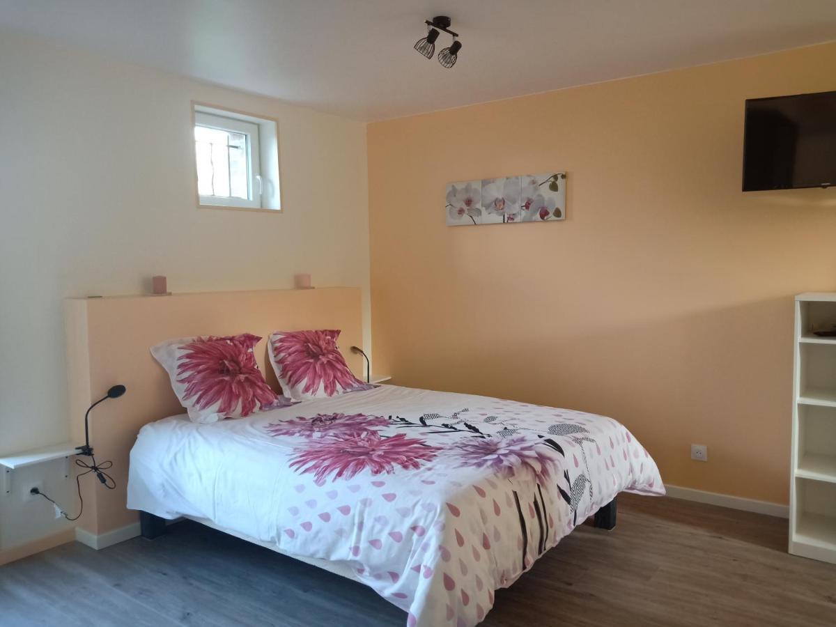 Bed and Breakfast Chez Magali Courtemaux Exterior foto